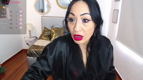 diosa_divina_ online show from November 10, 3:47 pm