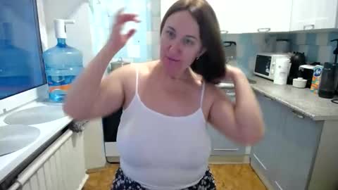 Tatiana 43 curvy sexy body and Joanna redhead 39 years online show from November 25, 6:16 am