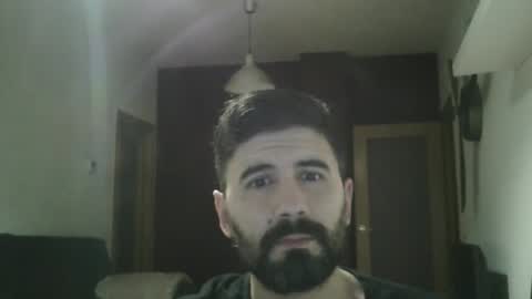 donnie_darkos83 online show from January 2, 5:42 pm