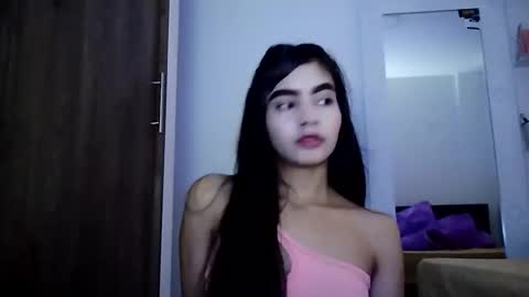 dulce_lucero online show from January 15, 4:28 pm