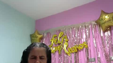 dulce_oriana online show from December 16, 1:37 am