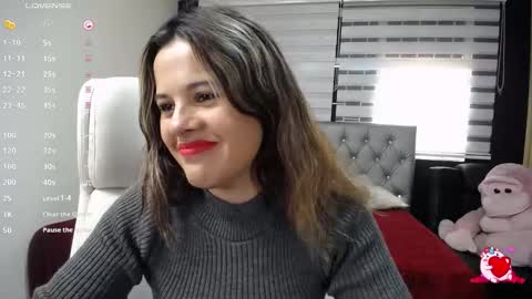 dulceferrer__ online show from December 27, 5:12 pm