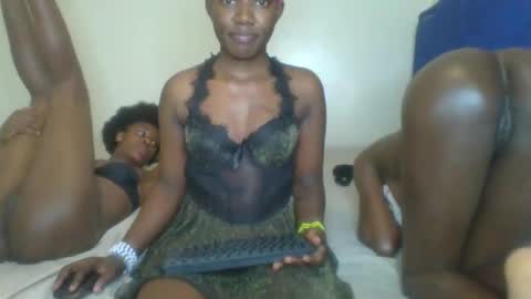 ebony_godess6 online show from December 10, 7:13 pm