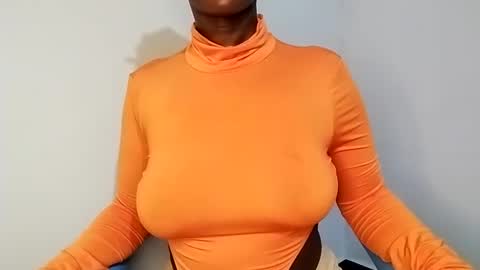 Ebony Melanie online show from December 16, 11:14 pm