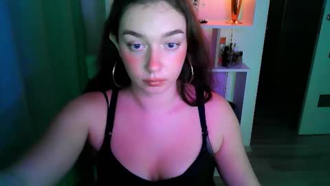 effie_balconii online show from November 30, 3:31 pm