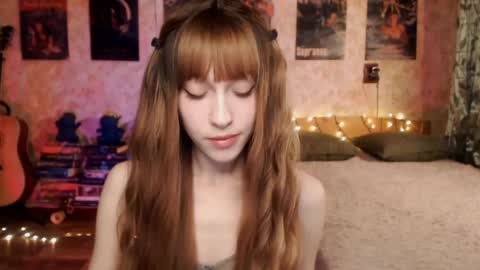 ellie_friendly online show from November 21, 12:17 am