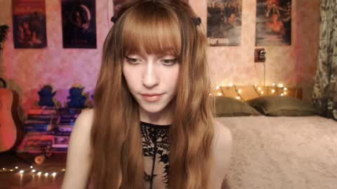 ellie_friendly online show from November 27, 12:17 pm