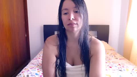 emely_sexx online show from December 11, 4:24 pm