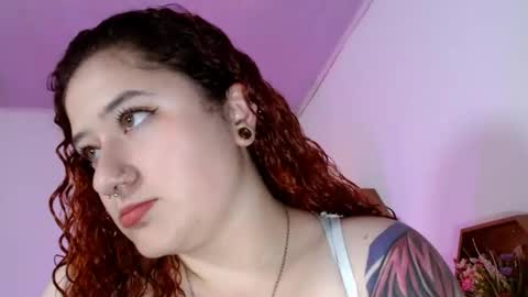 emily_3333 online show from November 25, 12:44 pm