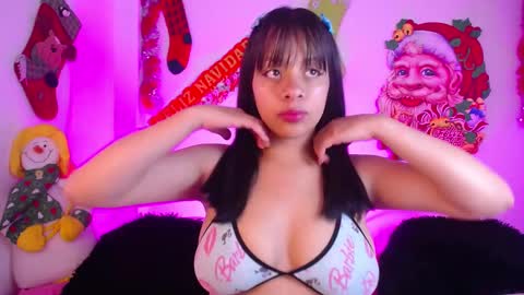 Emily Busty online show from December 18, 2:27 am