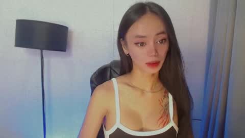 emily_sexyslut online show from November 24, 4:16 pm