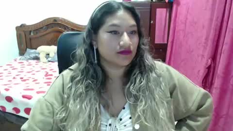 Emily Cortez online show from November 16, 3:38 am