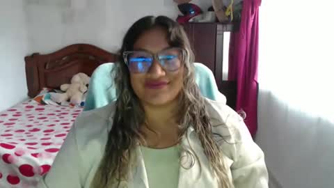 Emily Cortez online show from November 16, 8:56 pm