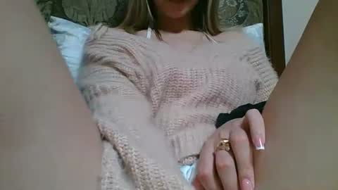 emma_991 online show from January 5, 12:42 pm