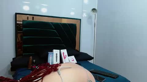 emma_genne online show from January 10, 12:38 pm