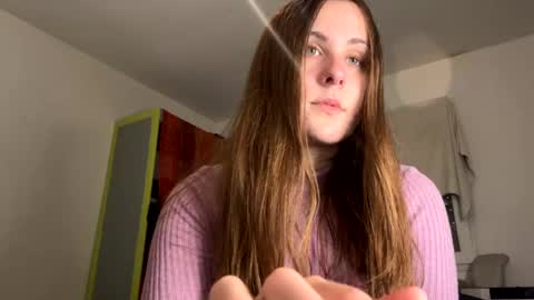 emma_just online show from November 21, 12:21 pm