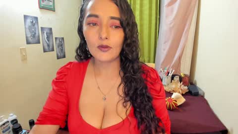  emma luxy online show from December 25, 1:26 am