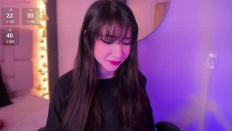 emma_woods__ online show from November 17, 12:09 pm