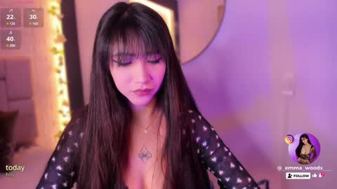 emma_woods__ online show from December 2, 12:20 pm