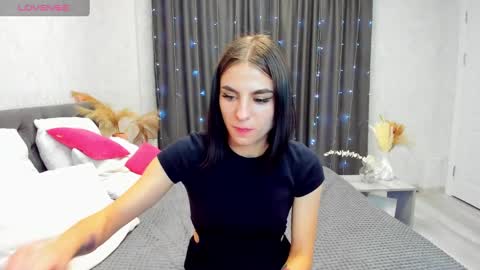 emy__angel online show from December 28, 12:32 pm