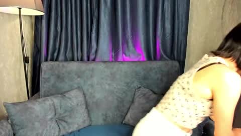 emy__angel online show from December 7, 12:37 am