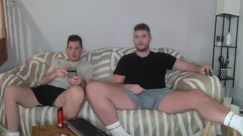 Englishladxxx online show from November 11, 8:42 pm