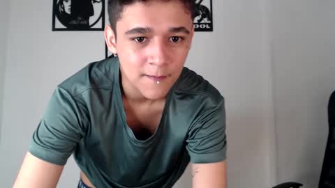 enzo__798766 online show from December 4, 2:12 pm