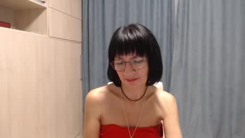 ericablack8 online show from November 19, 2:33 pm