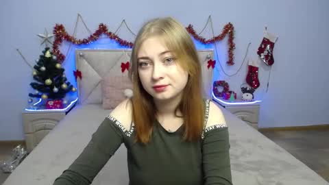 erikafanks online show from December 8, 6:56 pm