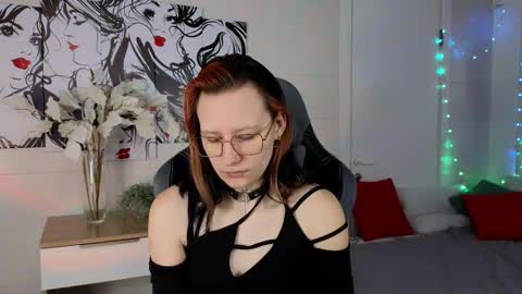 eva_vils online show from January 15, 12:31 pm