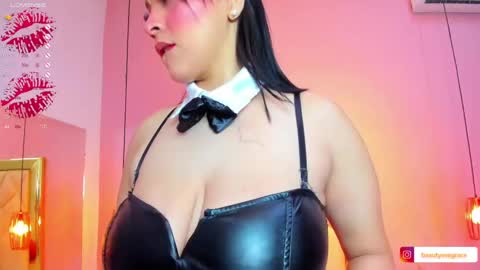 Eva Grace  online show from November 28, 2:05 am