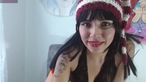 evamaria_0 online show from December 20, 9:20 pm