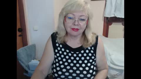 BarbaraBlondy online show from December 20, 11:59 am