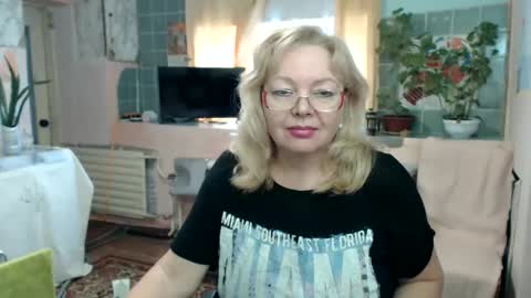 BarbaraBlondy online show from January 10, 10:49 am