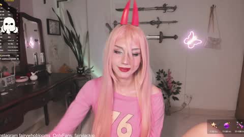  Jackie Cosplayer  online show from November 12, 3:19 am