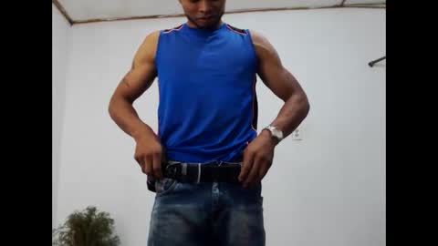 fernandez_latinblack online show from December 31, 8:23 pm