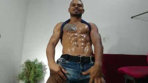 fernandez_latinblack online show from November 27, 7:41 pm