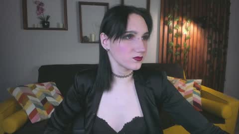 Hi Im Fill. I am online on Tue Wed Thu Sun 12 - 2 am  online show from December 13, 10:14 am