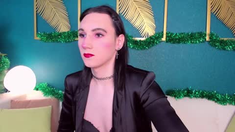 Hi Im Fill. I am online on Tue Wed Thu Sun 12 - 2 am  online show from December 16, 10:04 am