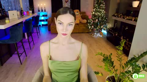 Katrin online show from December 30, 9:45 pm