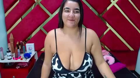 freyja_naugthy online show from December 5, 12:09 pm