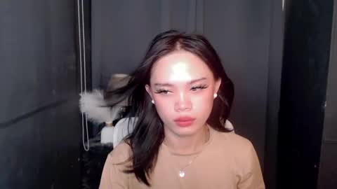 fuchsia_love online show from December 7, 5:51 am