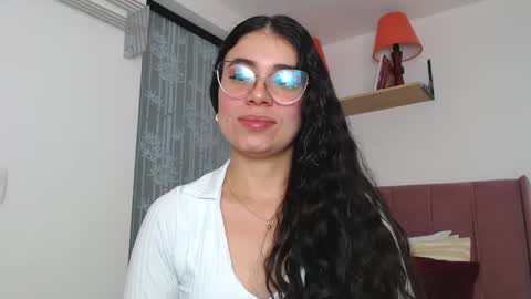 GabrielaRossa online show from December 17, 12:44 pm