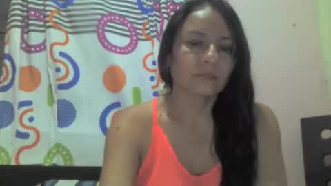 gianna165909 online show from December 9, 1:56 am