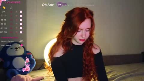 ginger_goddess_ online show from December 4, 5:07 pm