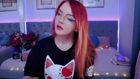 ginger_pie online show from November 14, 7:32 pm