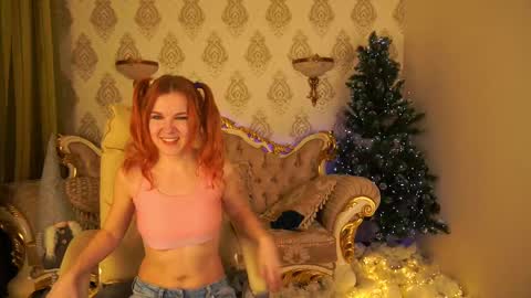 GingerLizzii online show from December 30, 2:21 pm