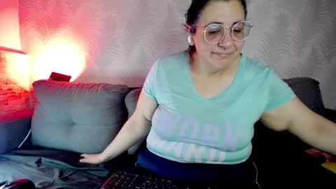 Ginny independet model online show from December 11, 12:48 am