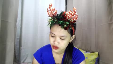 girlxfromxph online show from December 22, 1:44 am