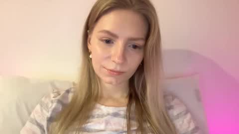 Alli online show from November 12, 3:41 am